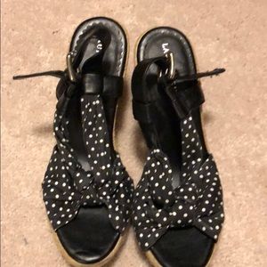 Women’s platform sandals. Black/white polka dots